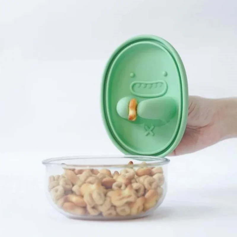 Food Storage Silicone - Hands-Free Snack Box, No Crumbs, Snack